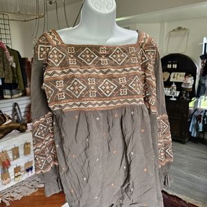 Savanna Jane Tunic Top size 3x (runs a little small)